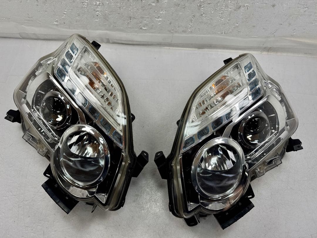エクストレイル後期 HID T31 左右セットヘッドライト バラスト付