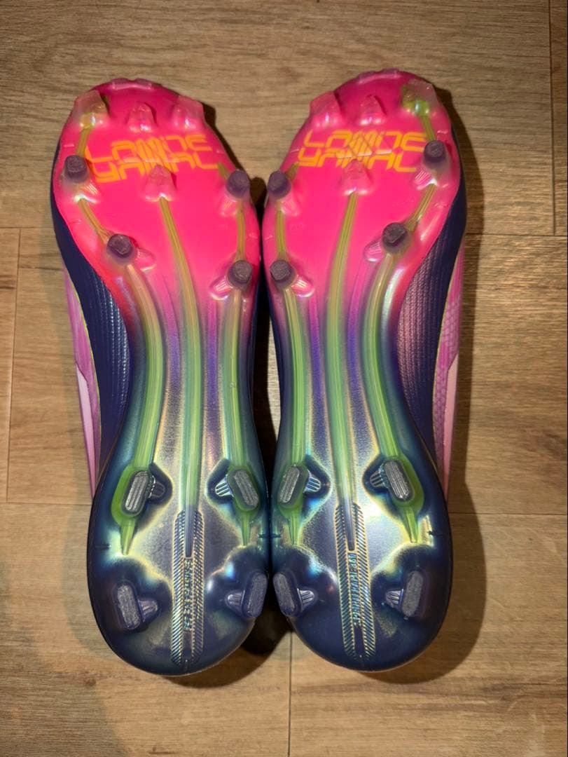 adidas F50 サッカースパイク