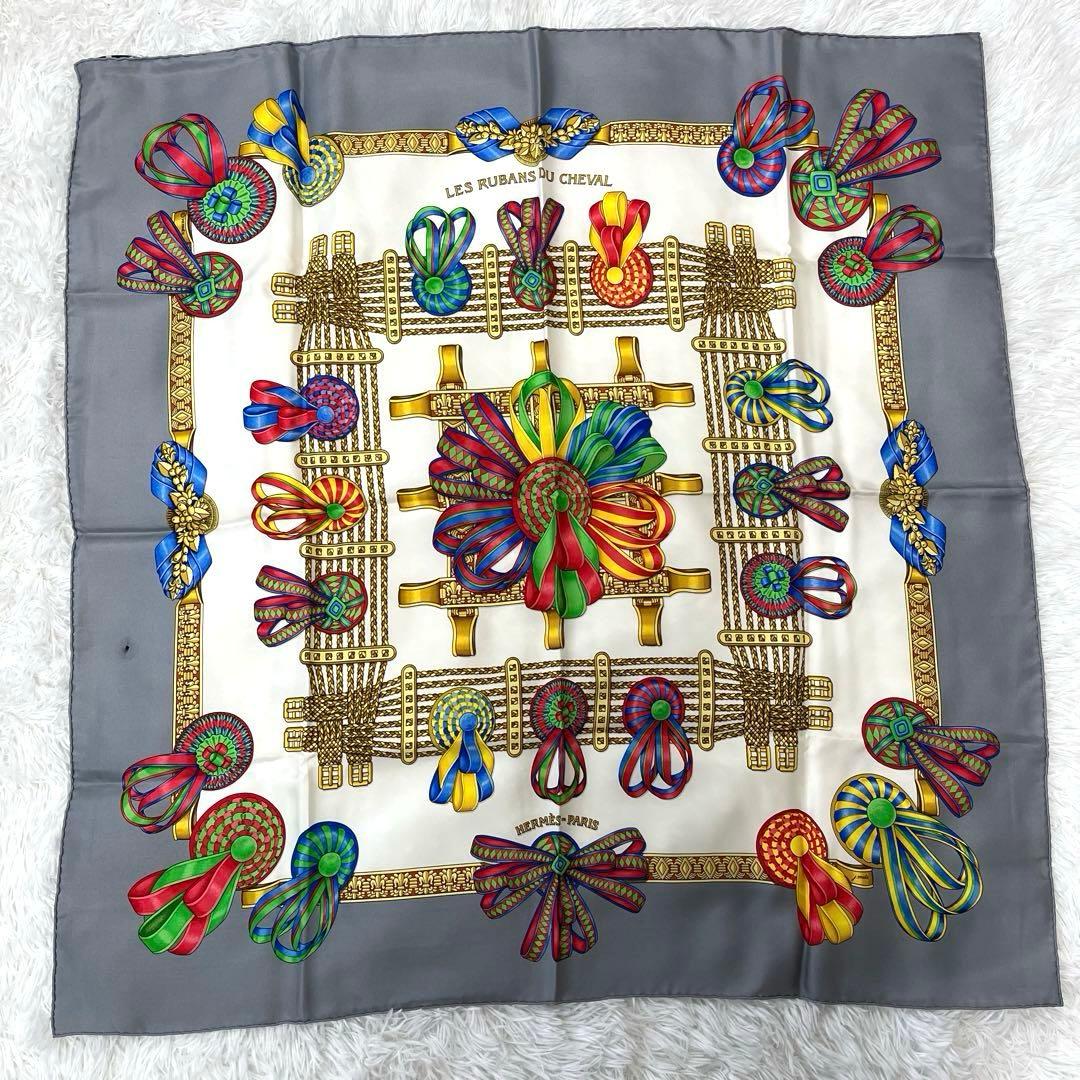 HERMES エルメス スカーフLES RUBANS DU CHEVALグレー