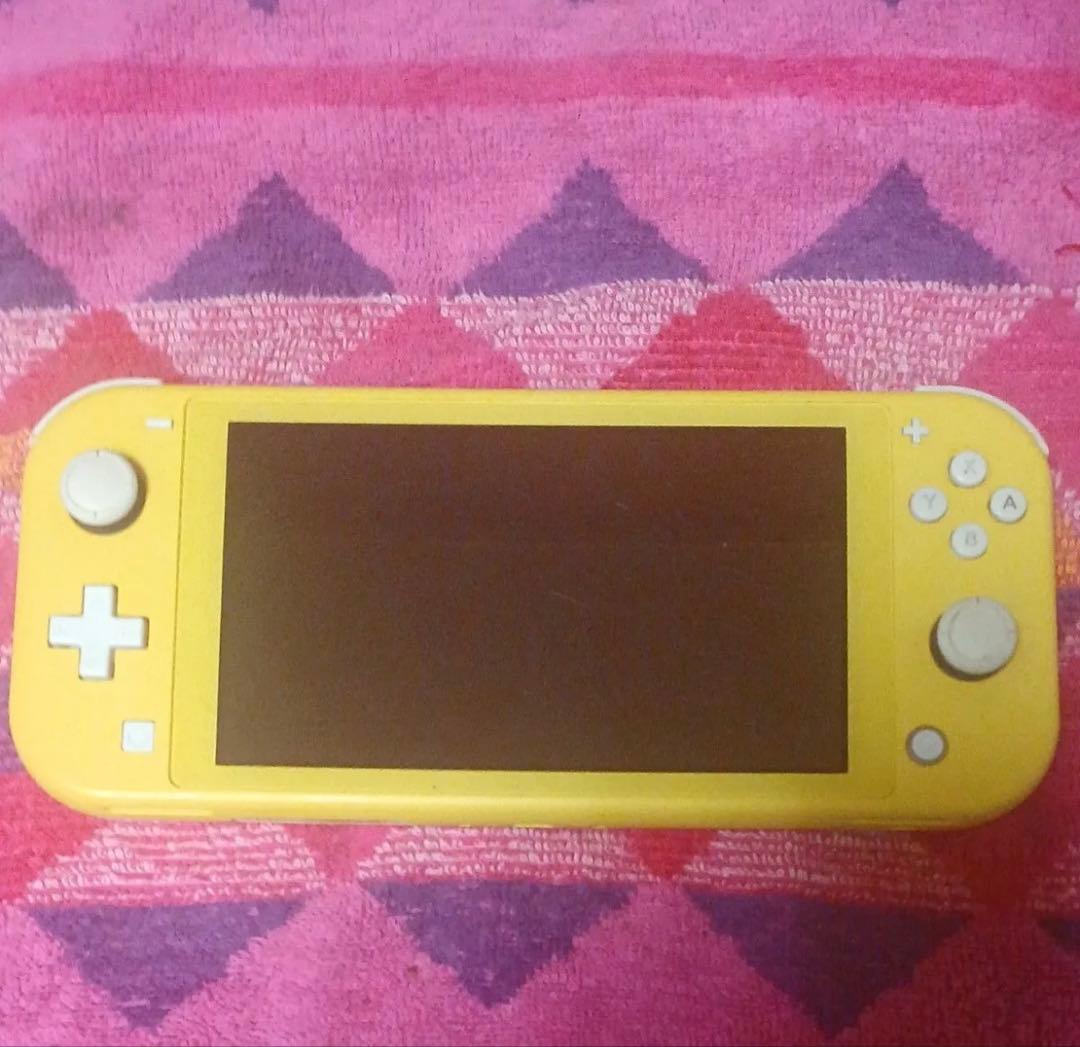 switch lite Nintendo イエロー
