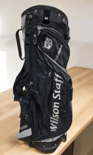 SU送料無料/美品　Wilson Staff スタンド式ゴルフ ブラック