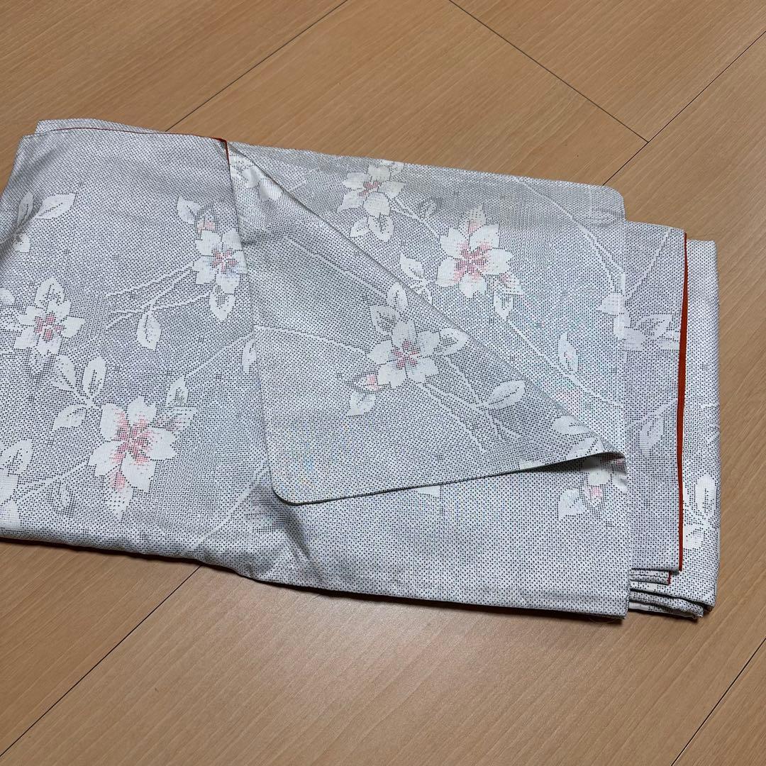 着物リメイク 白大島紬から袖なしカシュクールワンピース