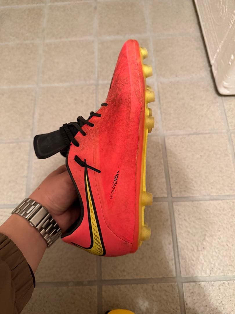 NIKEハイパーヴェノム サッカースパイク