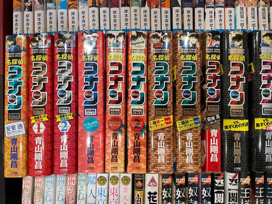 漫画　小説　DVD まとめ売り　79冊＋2本