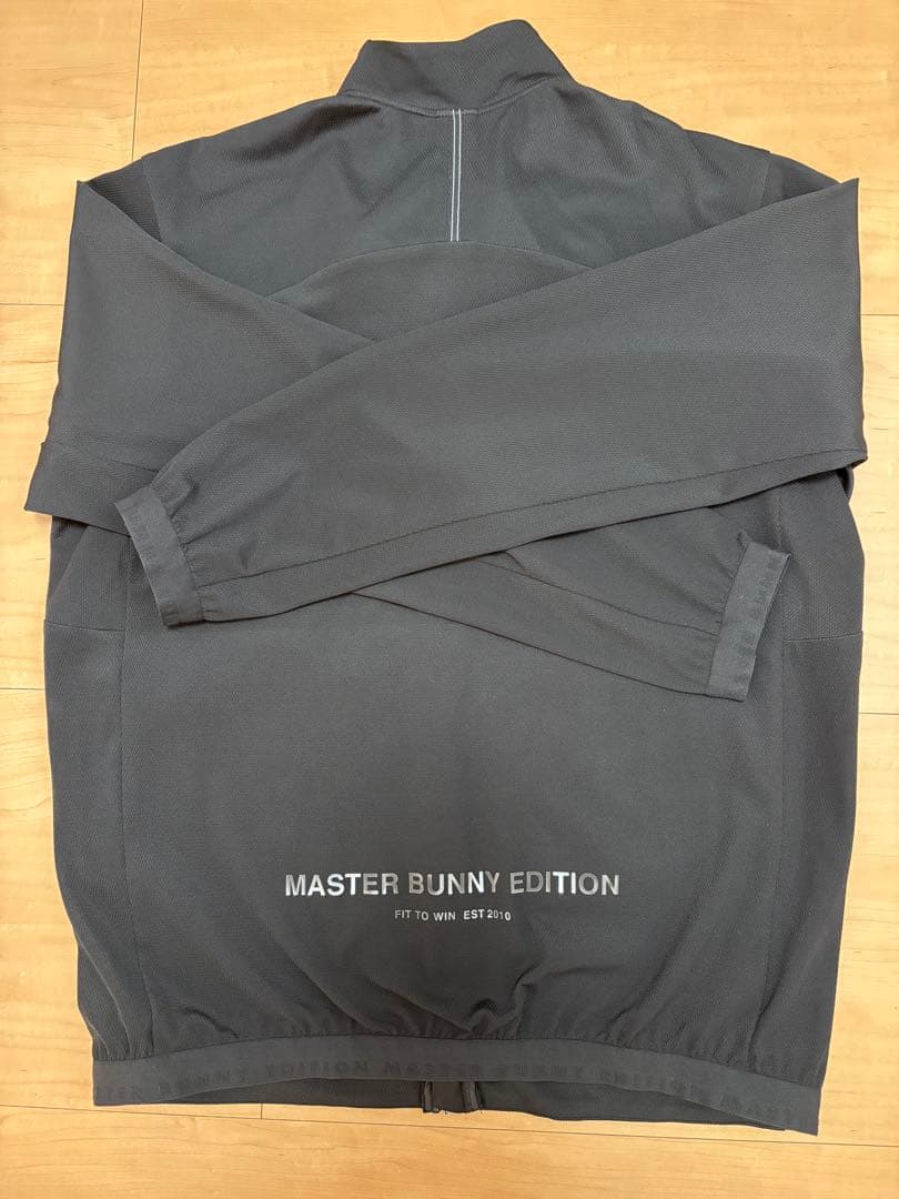 MASTER BUNNY EDITION ブラックジャケット