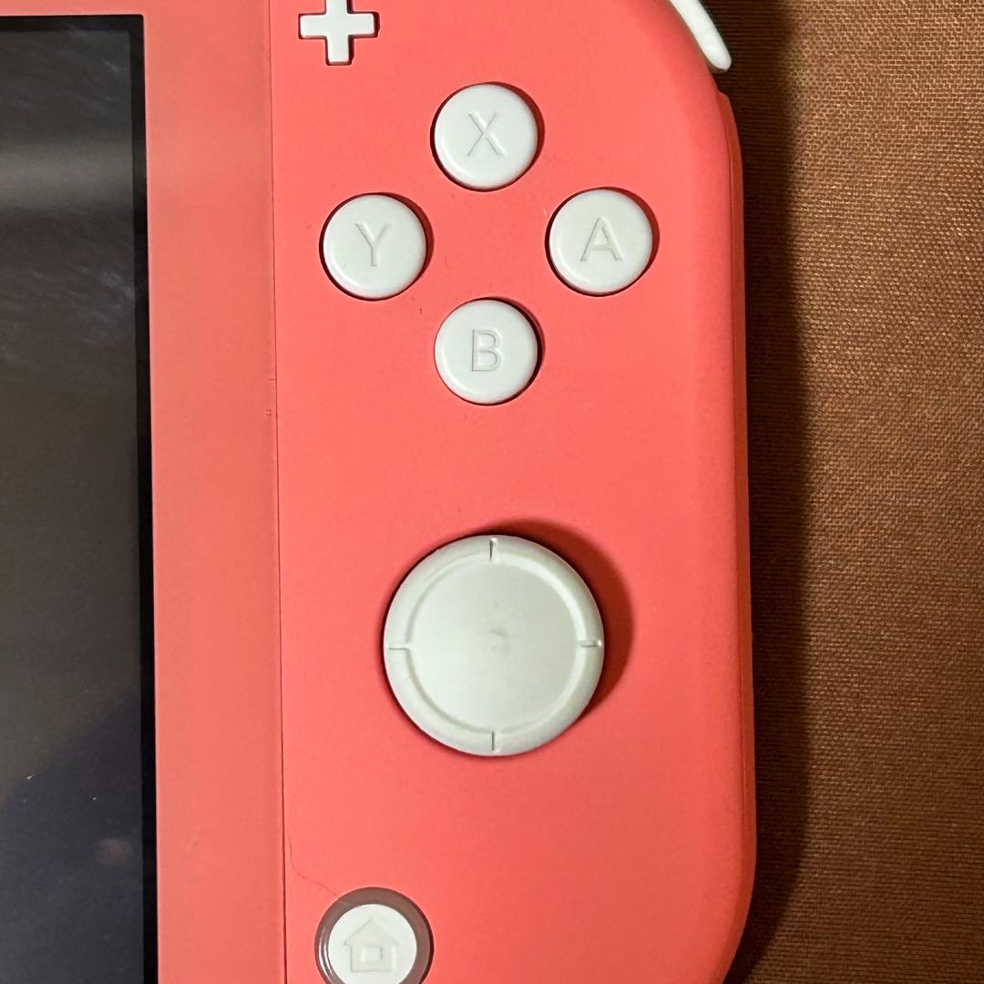 Nintendo Switch Lite コーラル　本体と充電器