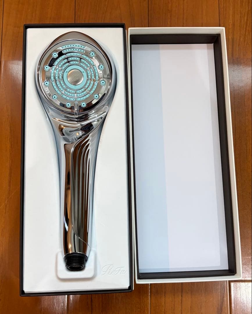 新品、未使用　ReFa シャワーヘッド　ファインバブルU