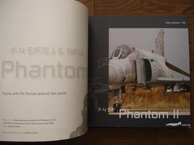 洋書 F-4 E/F/EJ/& RF-4 Phantom II