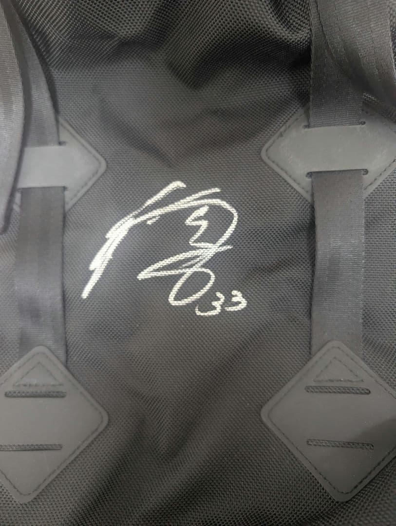 ファイターズ　NEWERA　バックパック　進藤勇也選手サイン入り