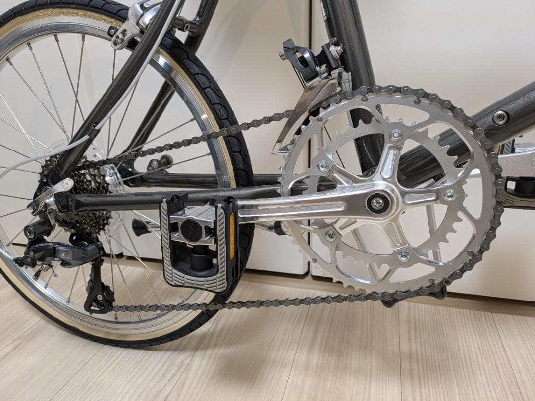 DAHON Dash Altena（2020モデル） メタリックグレー Mサイズ