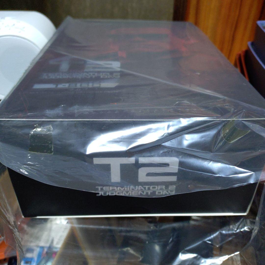 ホットトイズ　ターミネーター2 T-800 2.0版　新品