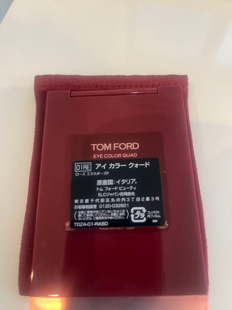 TOM FORD アイシャドウ　アイカラークォード01RE ローズエクスポーズド