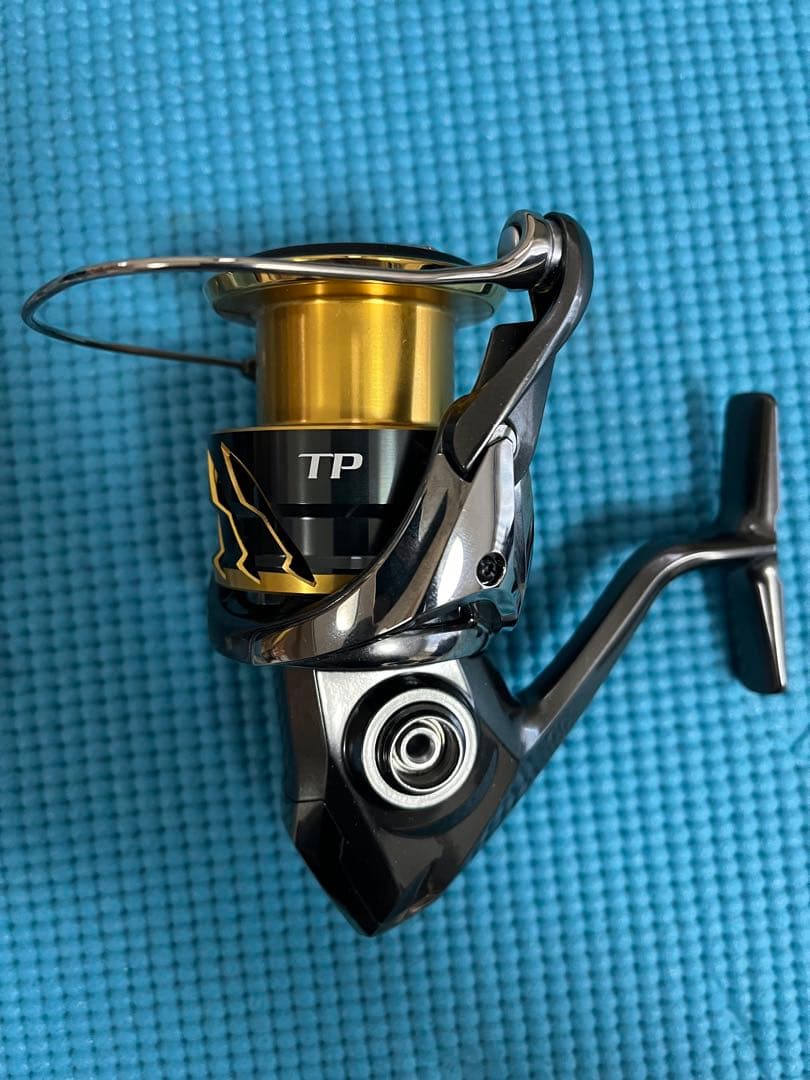 SHIMANO TWIN POWER スピニングリール
