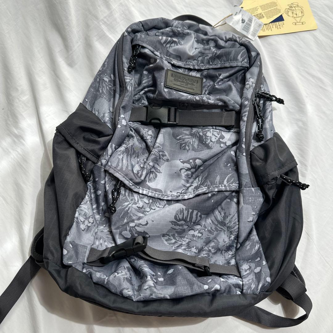 廃盤カラー　BURTON バートン バックパック　27L ハワイアン