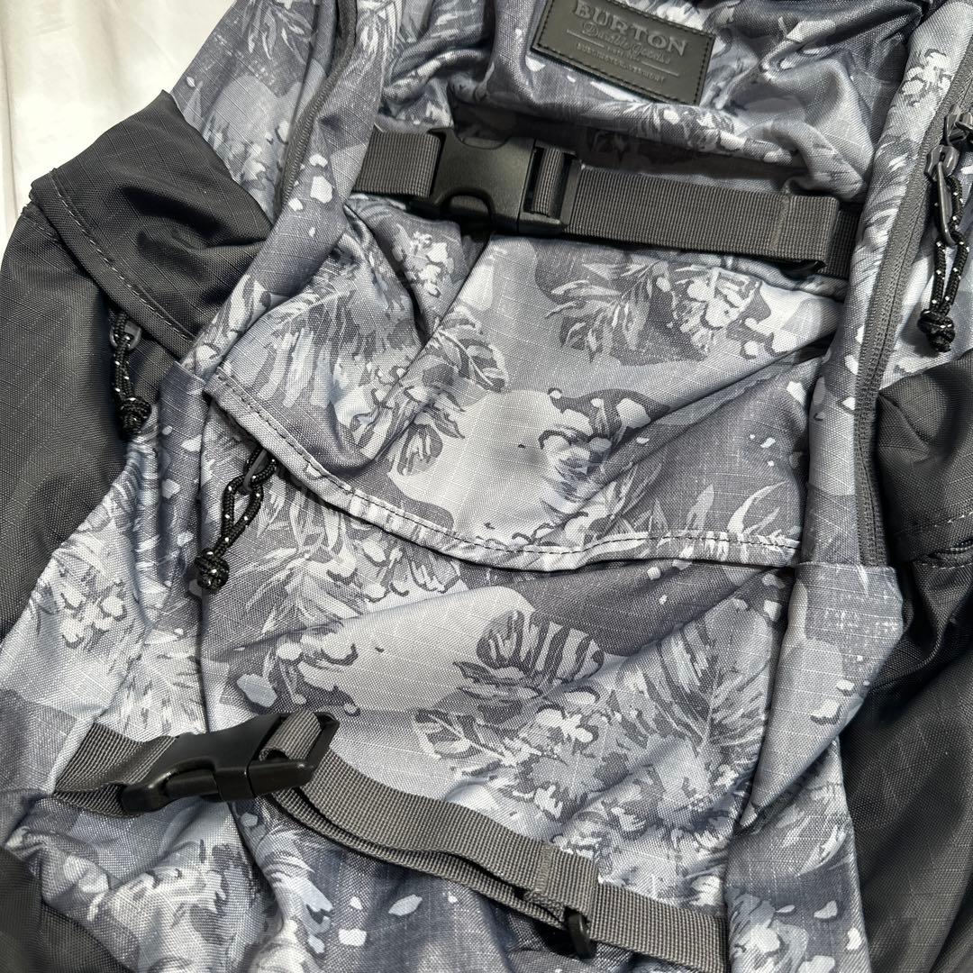 廃盤カラー　BURTON バートン バックパック　27L ハワイアン