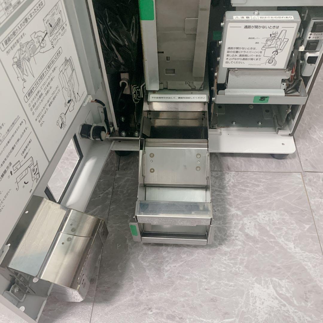 【中古美品】 VT-S10 新紙幣＆新500円使用可 券売機 グローリー