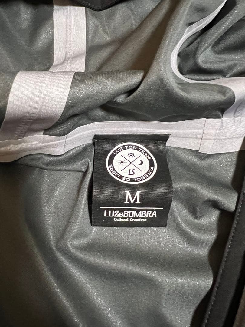 ルースイソンブラ LTT GELANOTS FULL ZIP PARKA