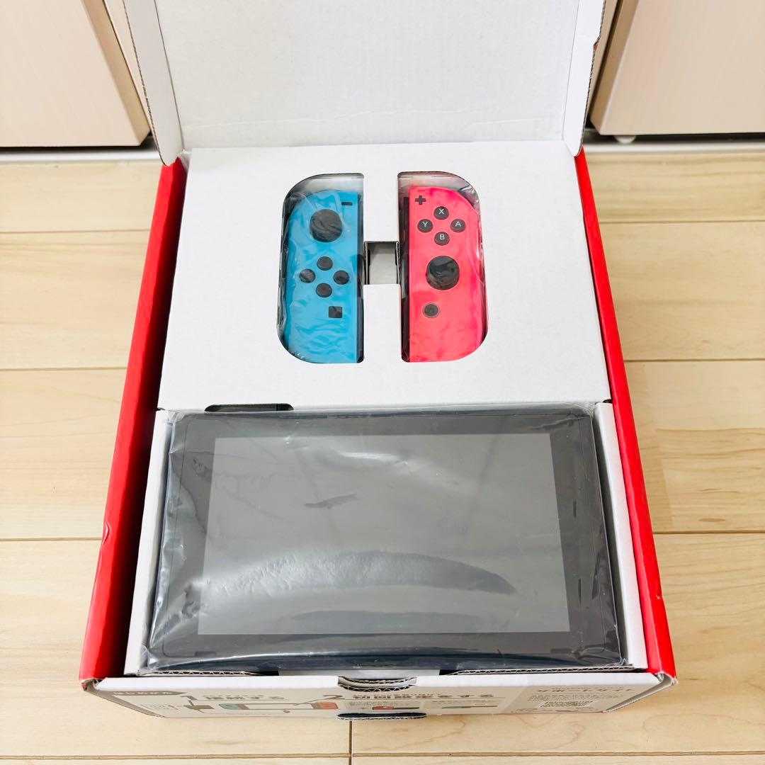 【未使用に近い】2024年モデル　Nintendo Switch スイッチ　本体