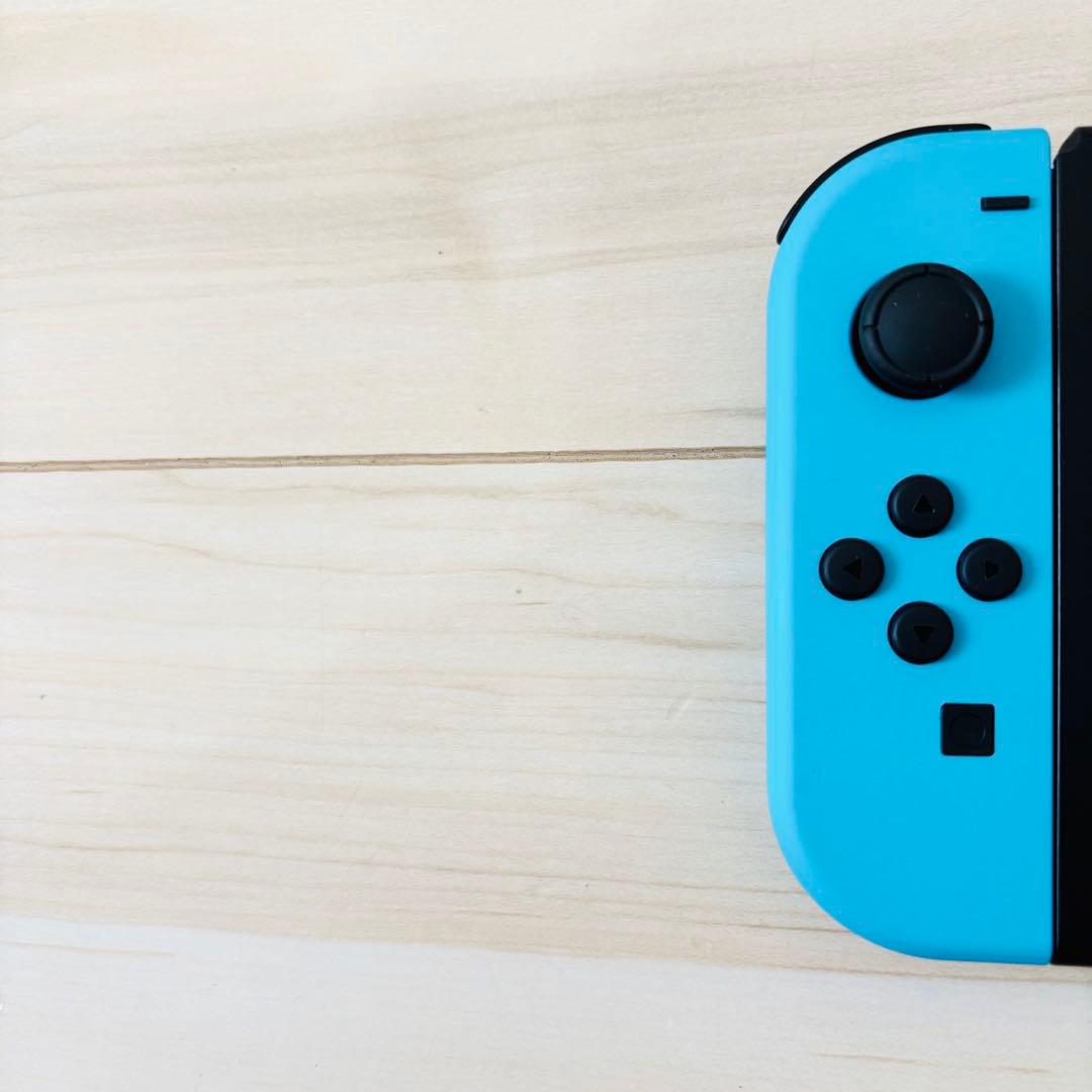 【未使用に近い】2024年モデル　Nintendo Switch スイッチ　本体