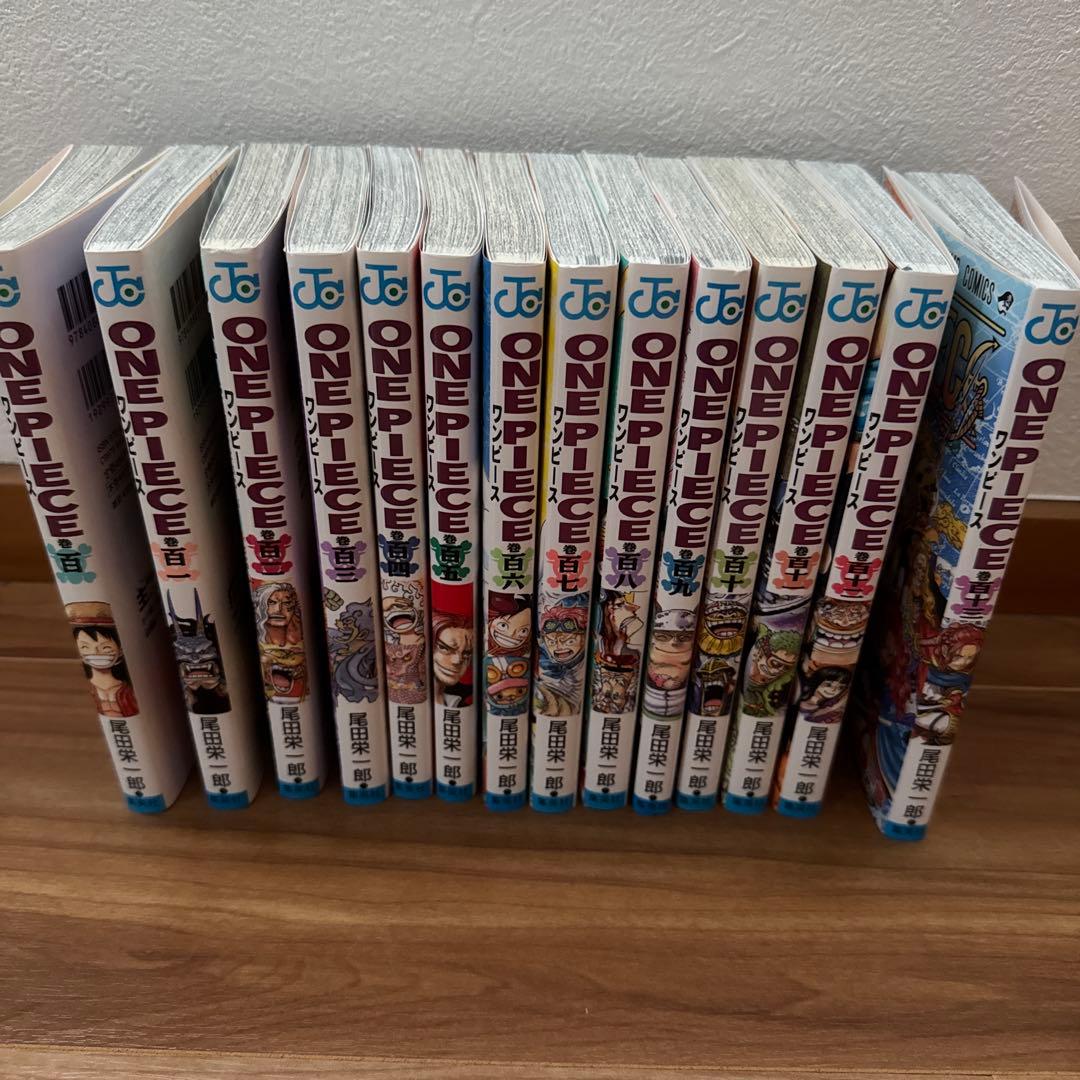 美品　ONE PIECE 100-113巻　全巻初巻セット
