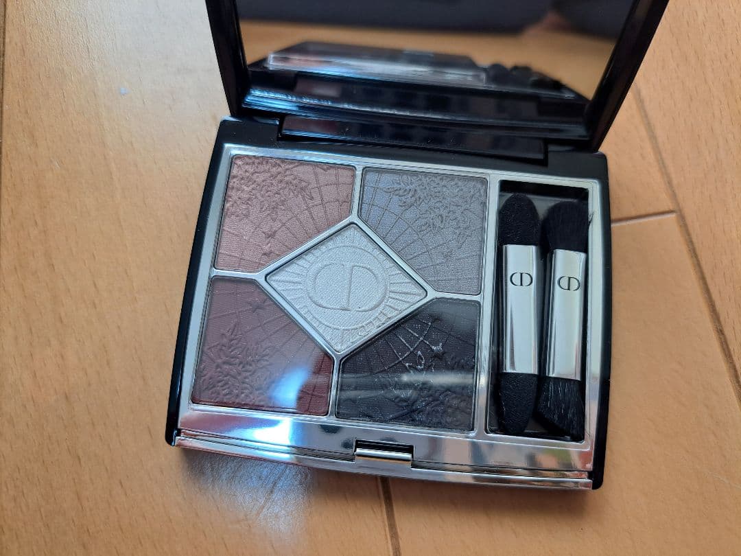 Dior アイシャドウパレット ３つセット 589 / 669 / 439