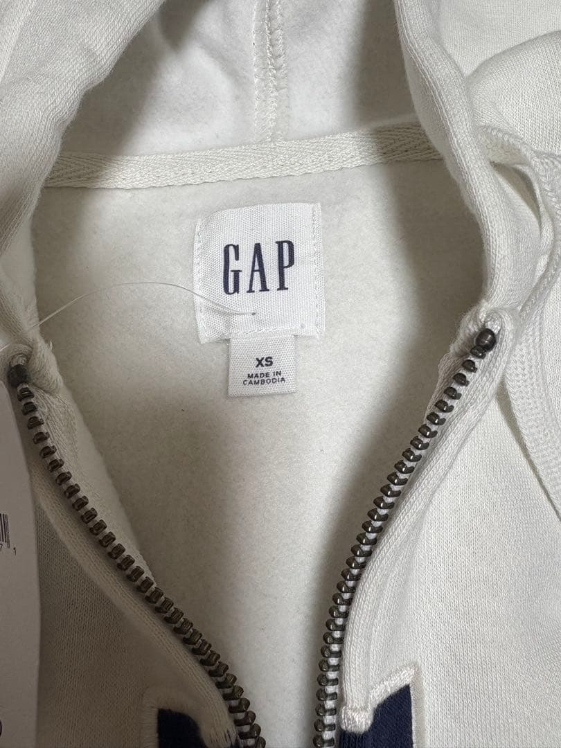 ぱぴろんページ　GAPロゴ ジップアップパーカーXS　ホワイト