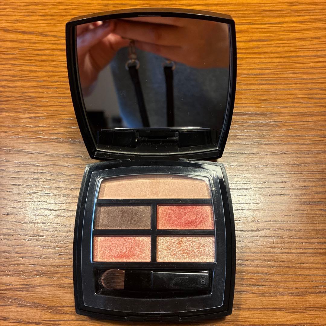 CHANEL LES BEIGES アイシャドウパレット WARM