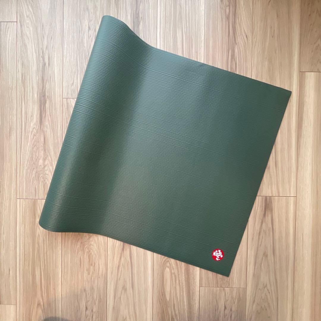 【美品】MANDUKA マンドゥカブラックセージ　ヨガマット ヨガ・エクササイズ