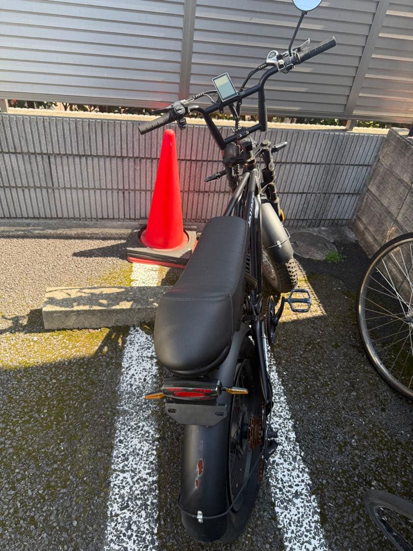 電動アシスト自転車 黒