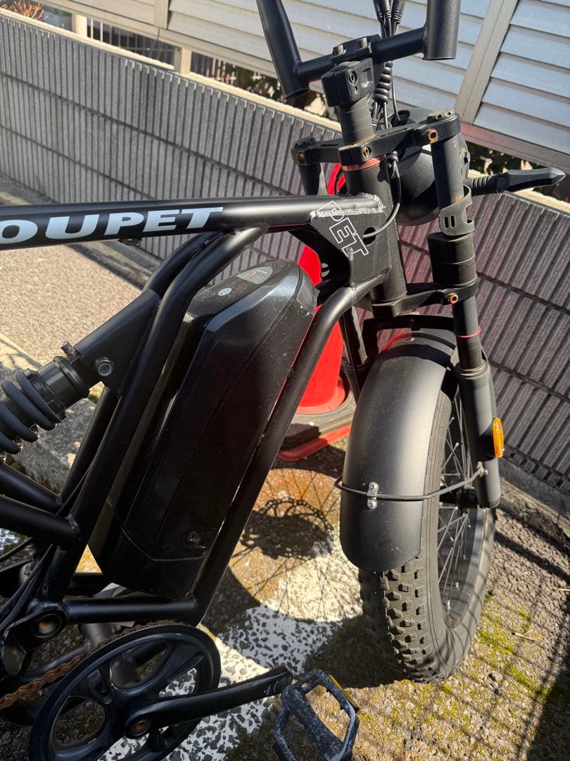 電動アシスト自転車 黒