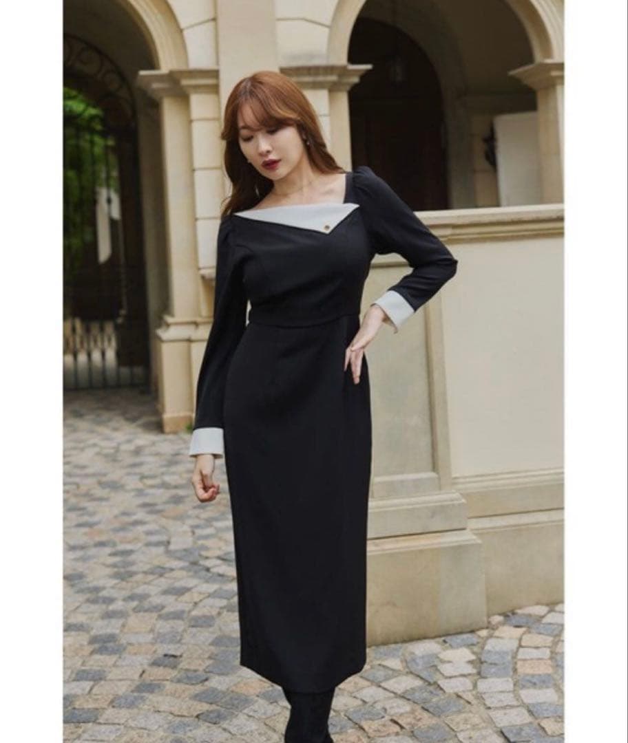 新品タグ付きAsymmetrical Collar Dress Herlipto