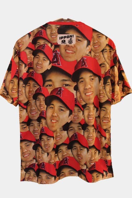 大谷翔平選手　顔だらけTシャツ　XL　　米国輸入正規品 未使用