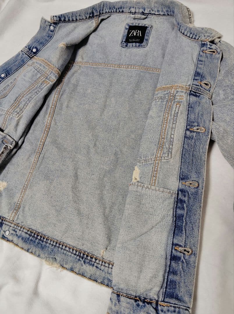 eriringo1025　ZARA パンダ デニム Gジャン　L