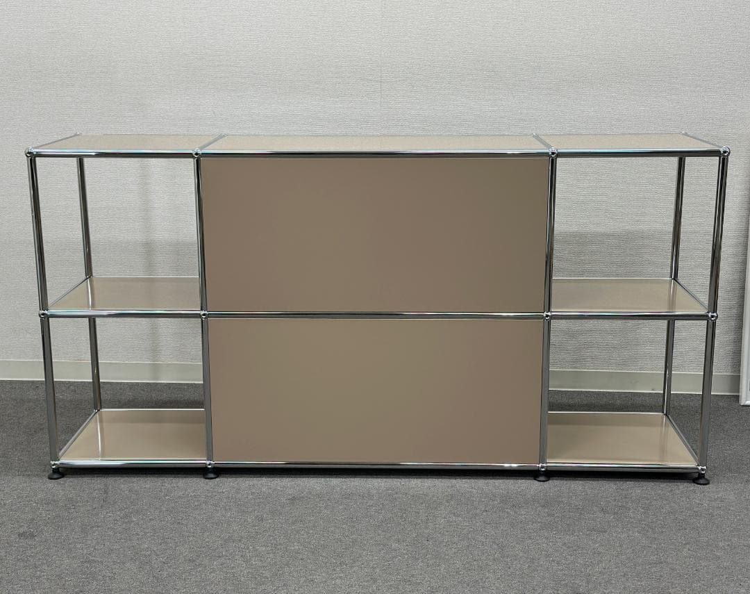 正規品ほぼ未使用品■USMハラー■キャビネットシェルフ　3列2段　ベージュ　鍵無