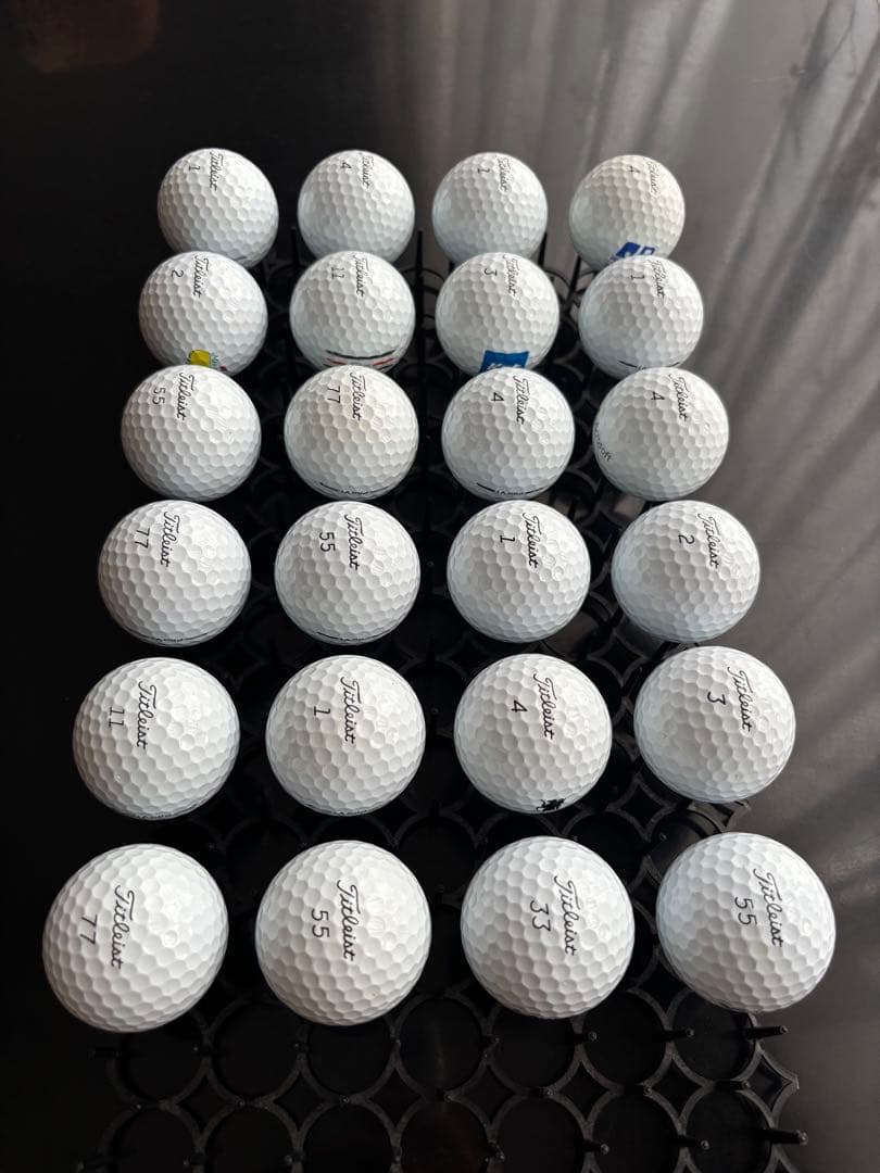 新品に近い　送料込み　タイトリスト　PRO V1 ロストボール 24球セット