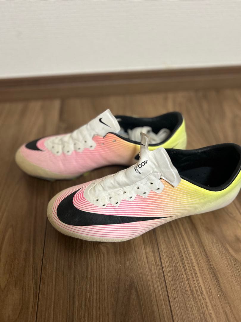 Nike Mercurial サッカーシューズ