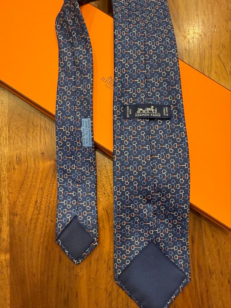 エルメス 美品 シルクネクタイ
