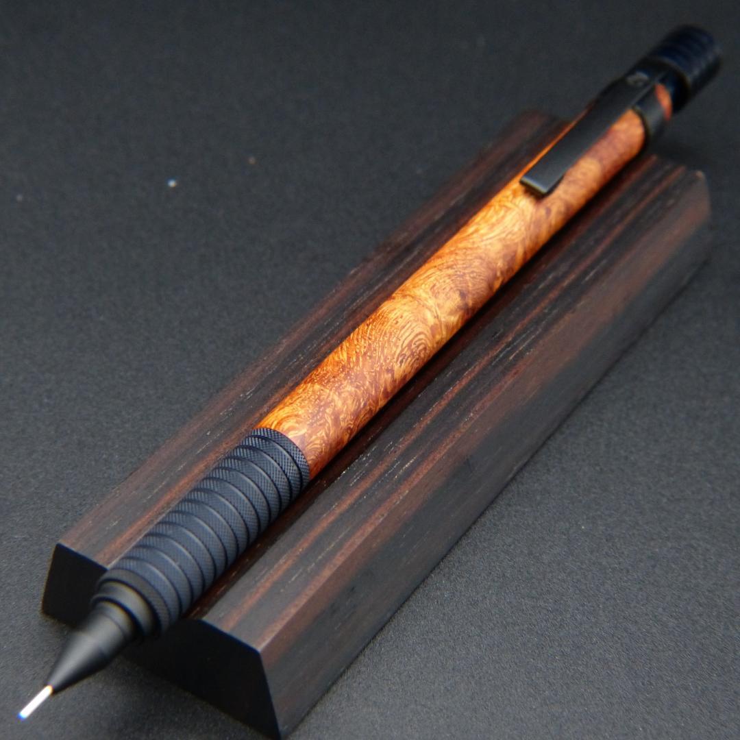 木軸シャーペン　ステッドラー　花梨こぶ杢　0.5mm