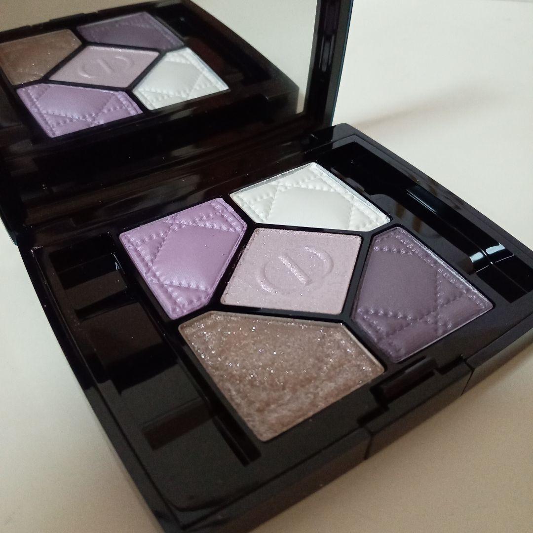 Dior　サンククルール　136 ライラックライト