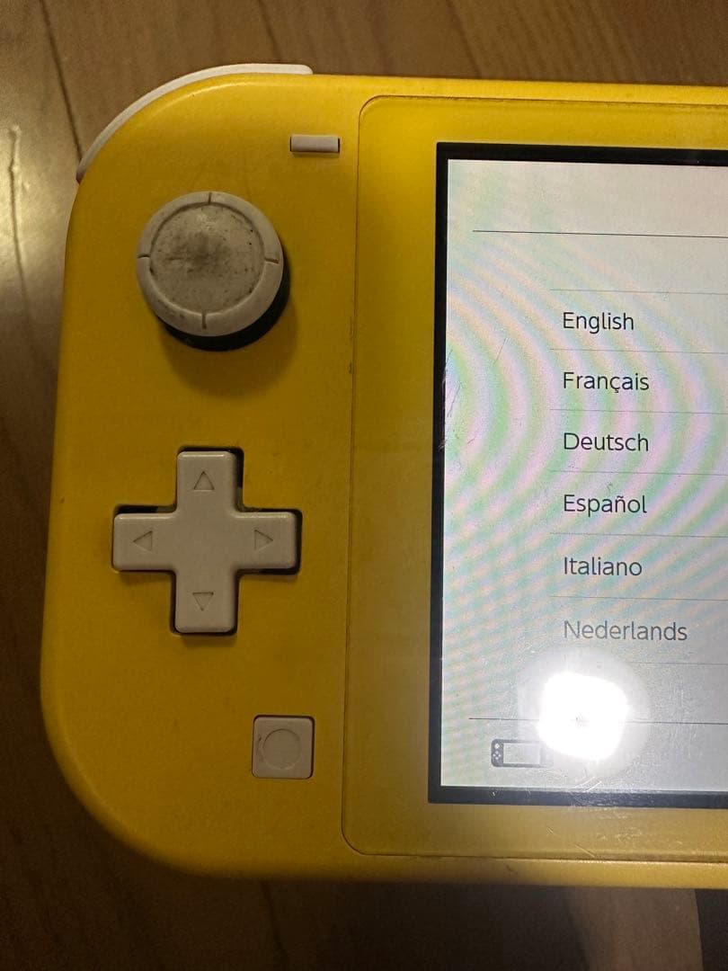 そ*う様 【ジャンク】Switch Lite 黄 右スティック故障