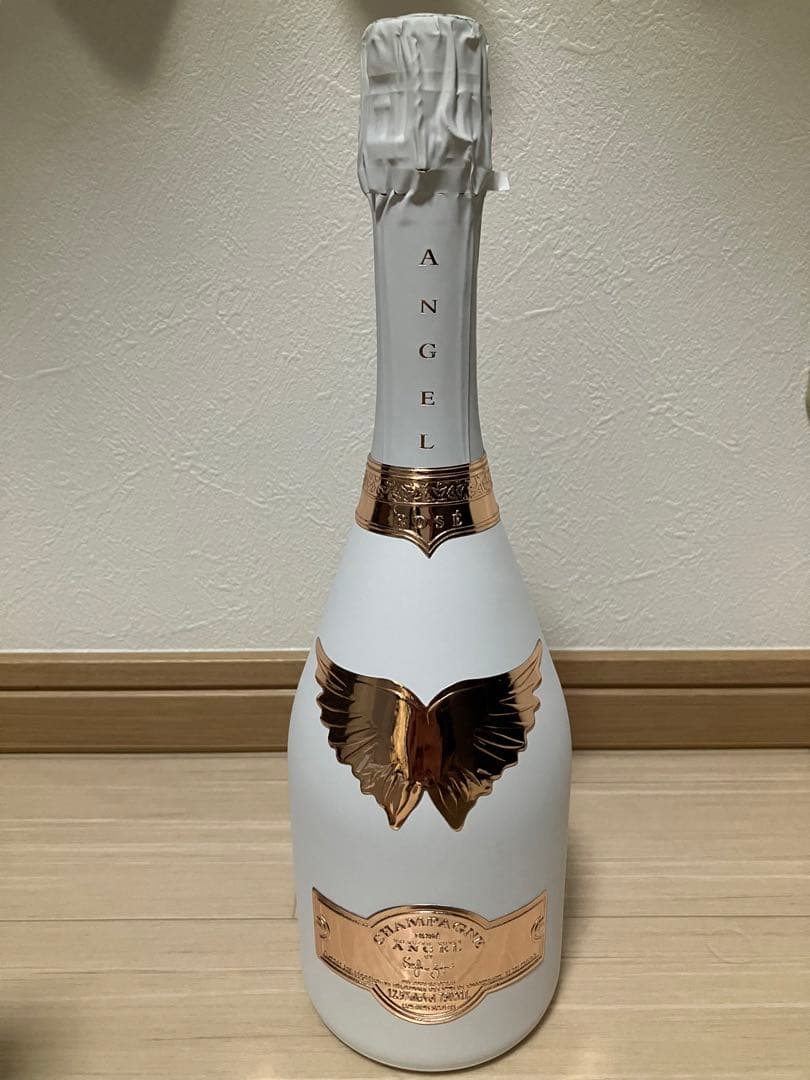 エンジェル シャンパン ロゼ ホワイト 750ml 1本 箱付き 新品 未開栓