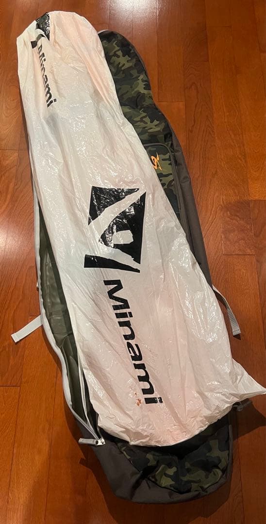 お得‼️お値下中‼️スノーボード イエローオレンジ cosmicsurf カバー付き