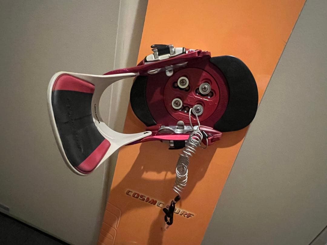 お得‼️お値下中‼️スノーボード イエローオレンジ cosmicsurf カバー付き