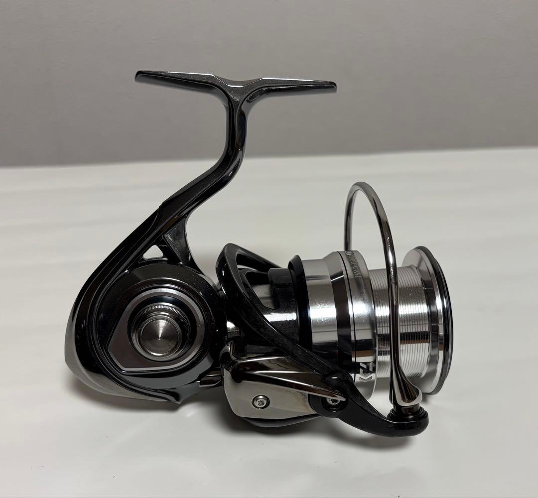 リール Daiwa 18EXIST LT4000-CXH