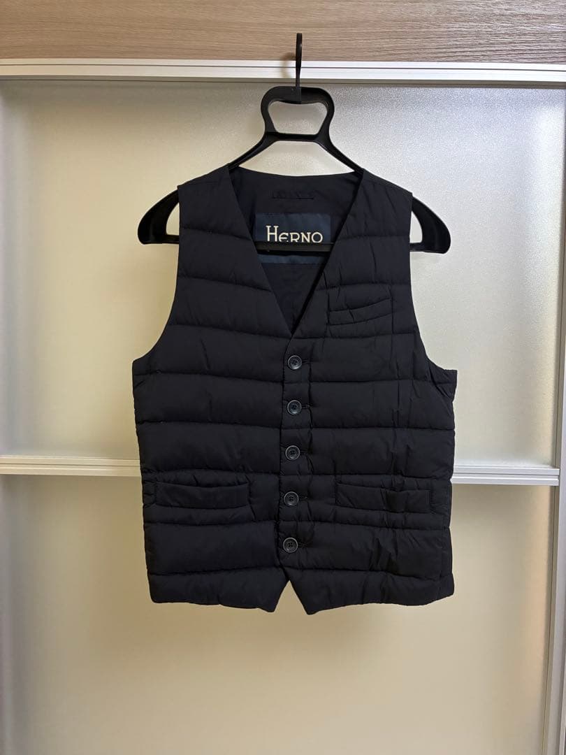 HERNO ダウンベスト ネイビー