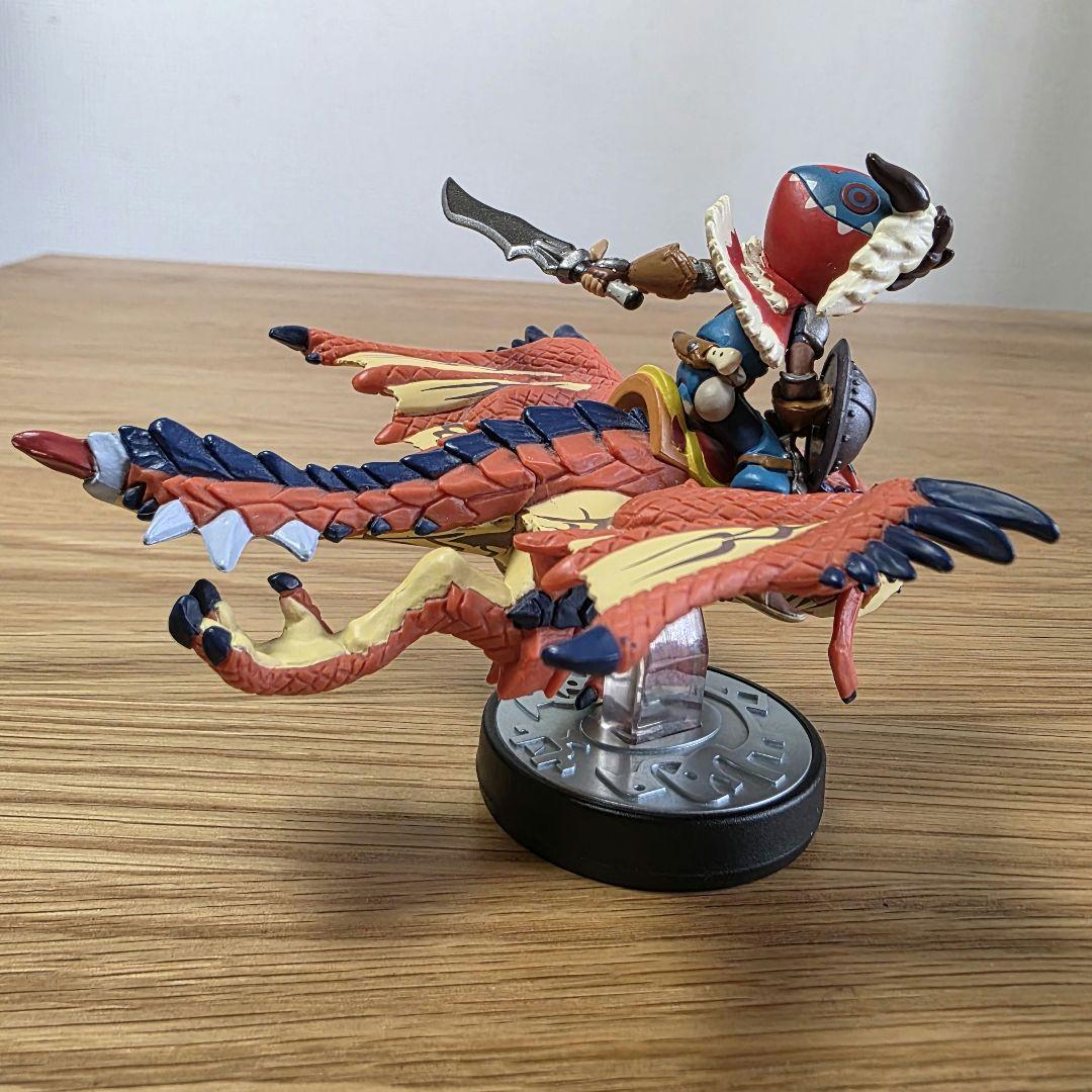 モンスターハンター amiibo アミーボ 隻眼のリオレウス＆ライダー 男の子