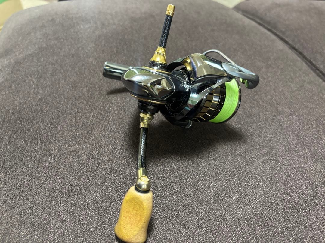 極美品　22イグジスト セミオーダー　2500XH
