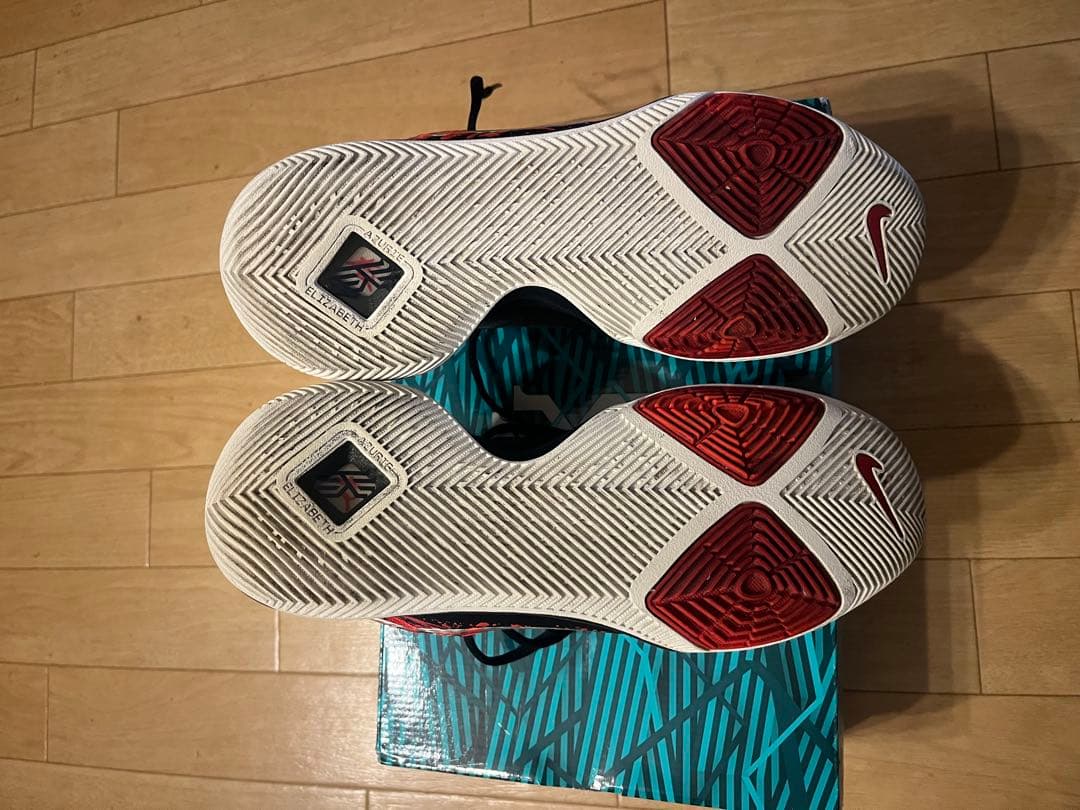 NIKE KYRIE 3 カイリー 3 SAMURAI 侍