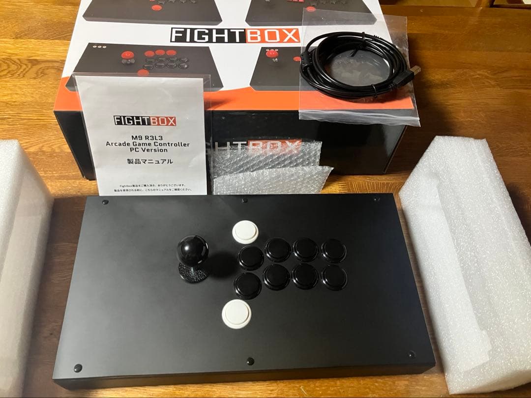 限界価格！アケコン　FIGHT BOX M9 R3L3 レバー　増設ボタン有