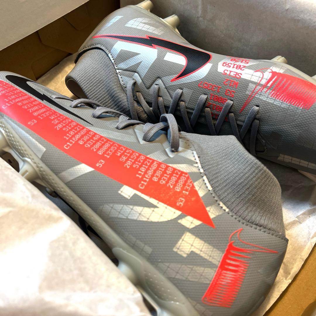 値下げ！未使用品Nike サッカー AT7945-906 HG スパイク　ナイキ